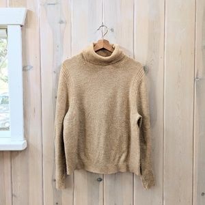 Tan Cream Turtleneck Sweater Women's M